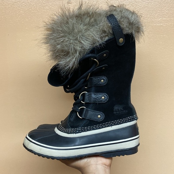 Sorel Joan Of Arctic Waterproof boots “Black Quarry” - Picture 3 of 17